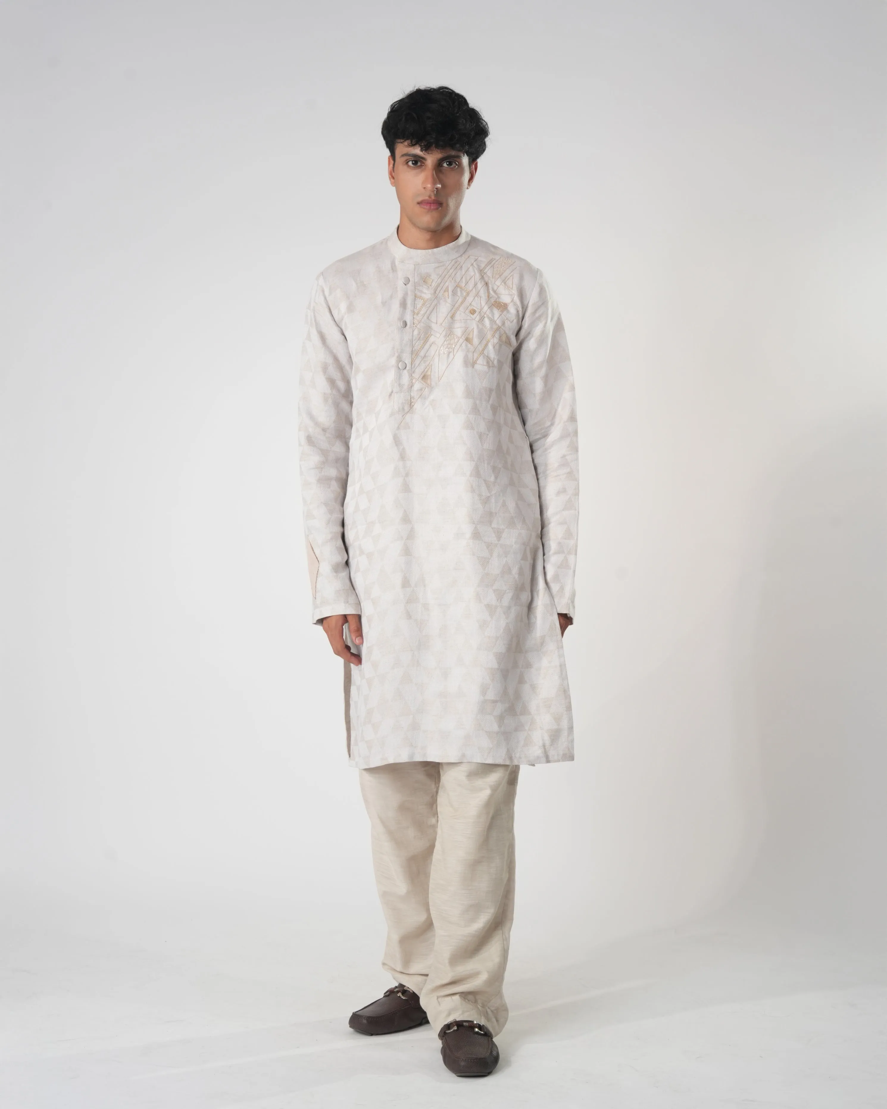 Elder's Crest Kurta