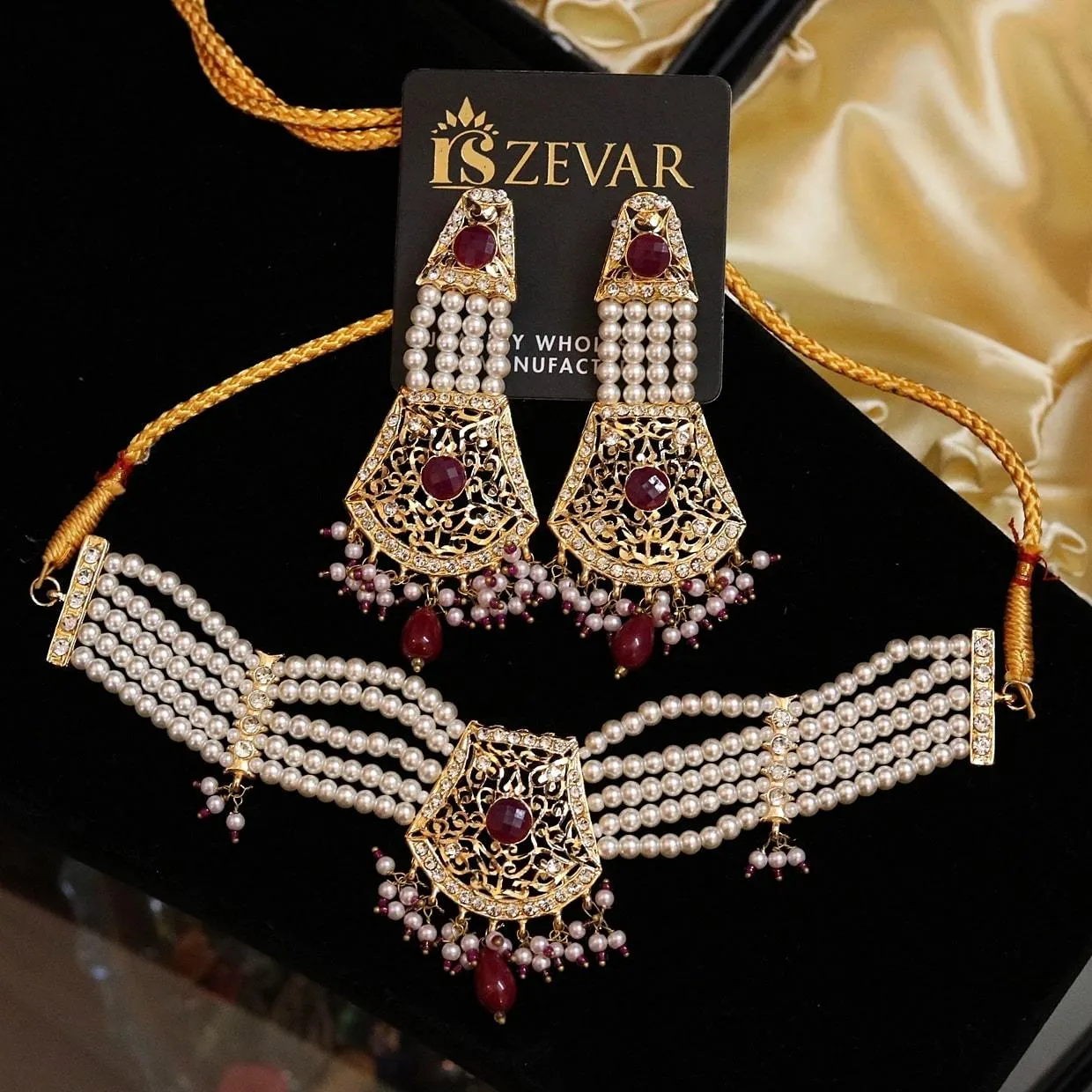 N2001 Stylish Pearl Choker Set