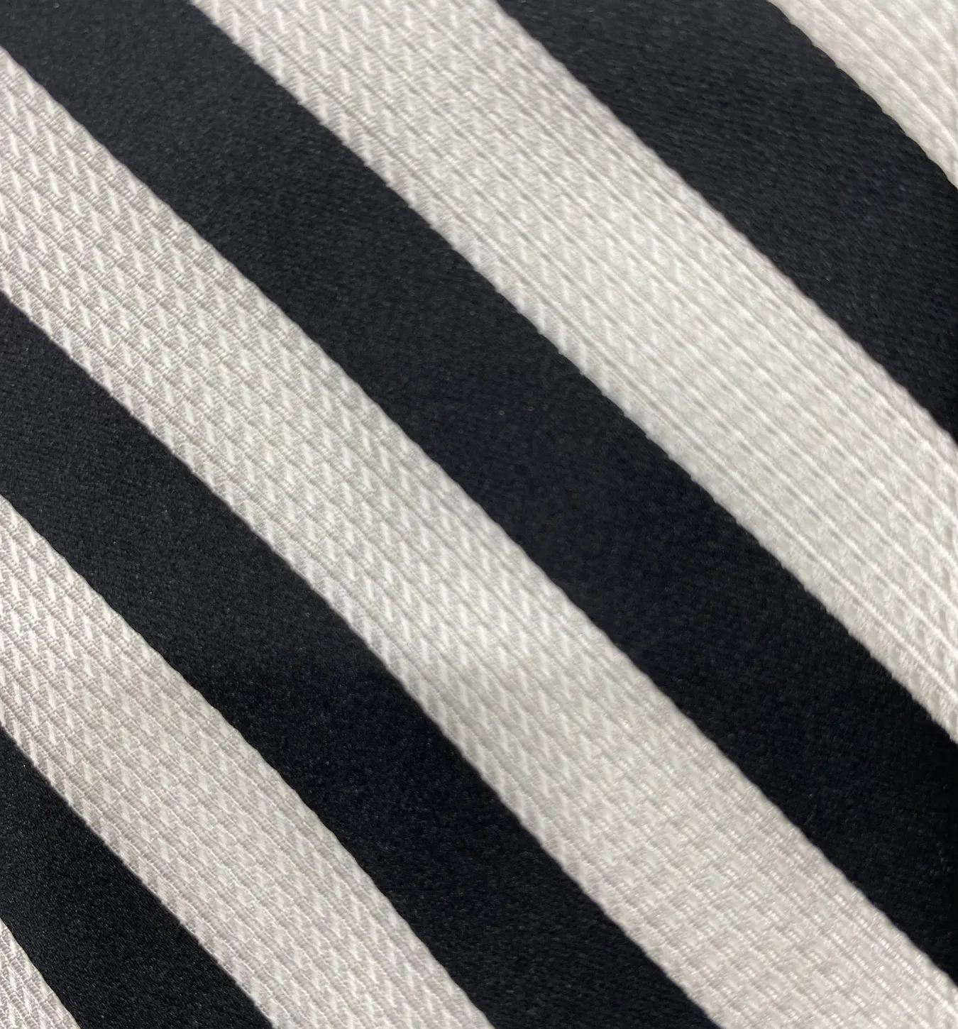 Stacy Adams Tie and Handkerchief - Black and White Stripe T23